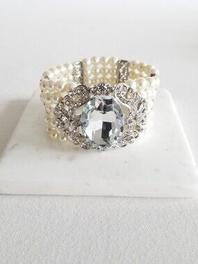 NEW Five Strand Pearl Bridal Bracelet, Vintage style with Cubic Zirconias